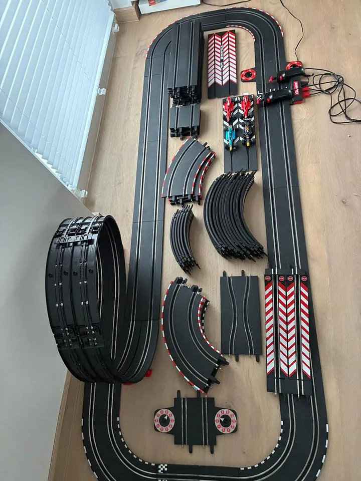 Carrera Go!!! Rennbahn Set