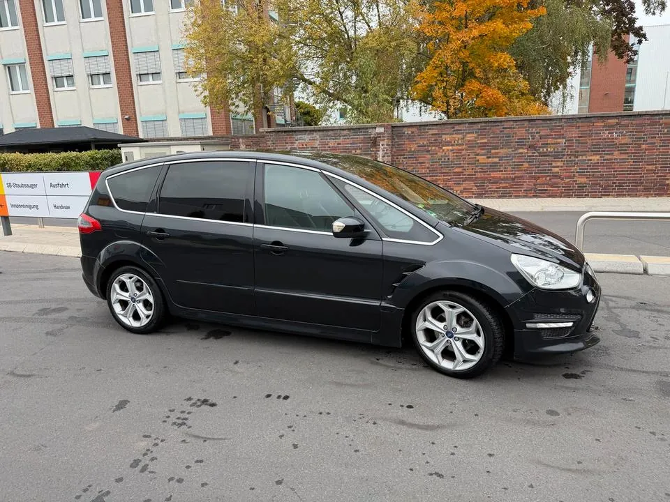 Ford S-Max