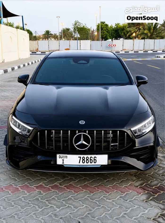 Mercedes-Benz E300 2025 photo 5
