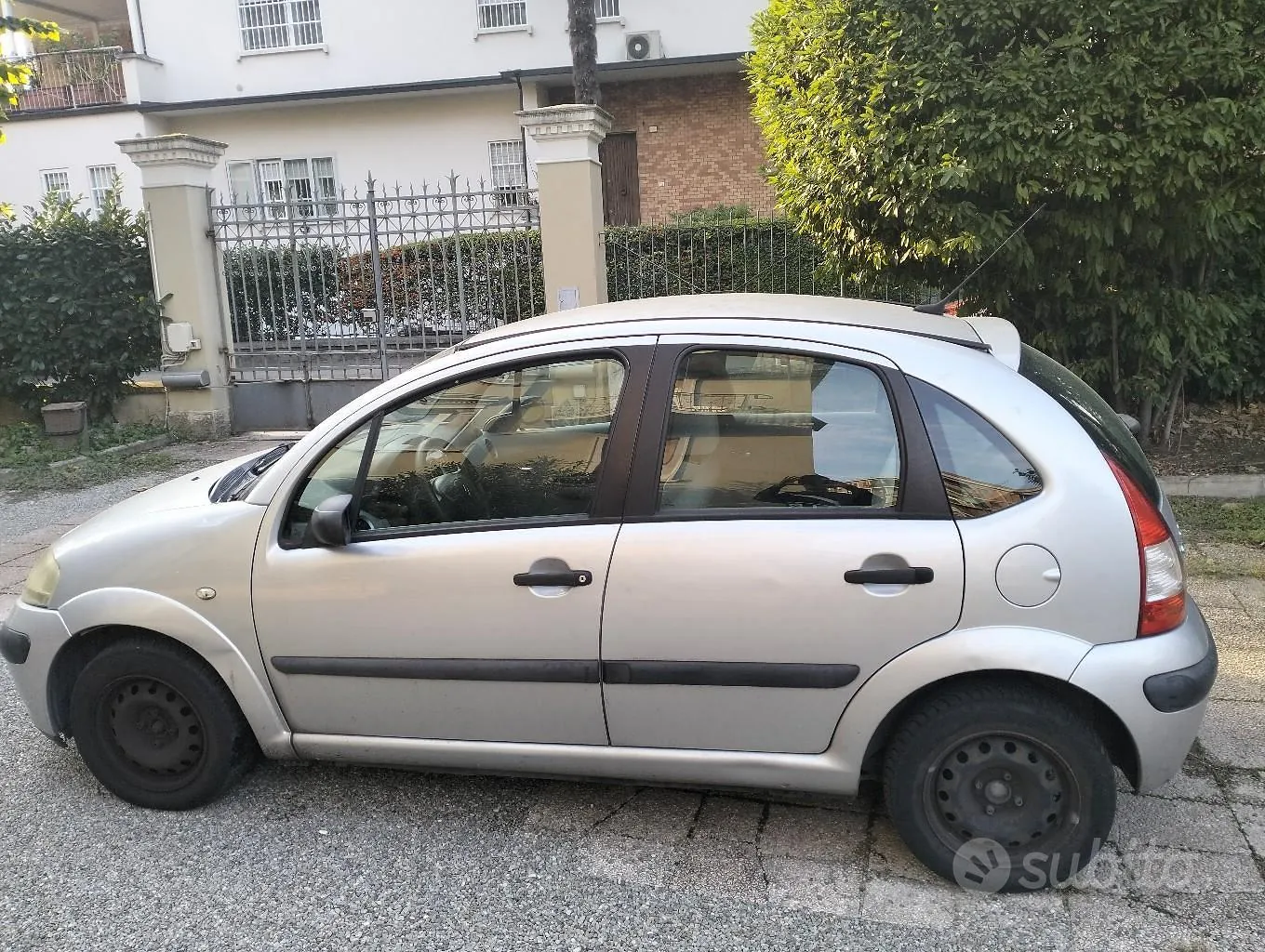 Citroen C3 2006 photo 2