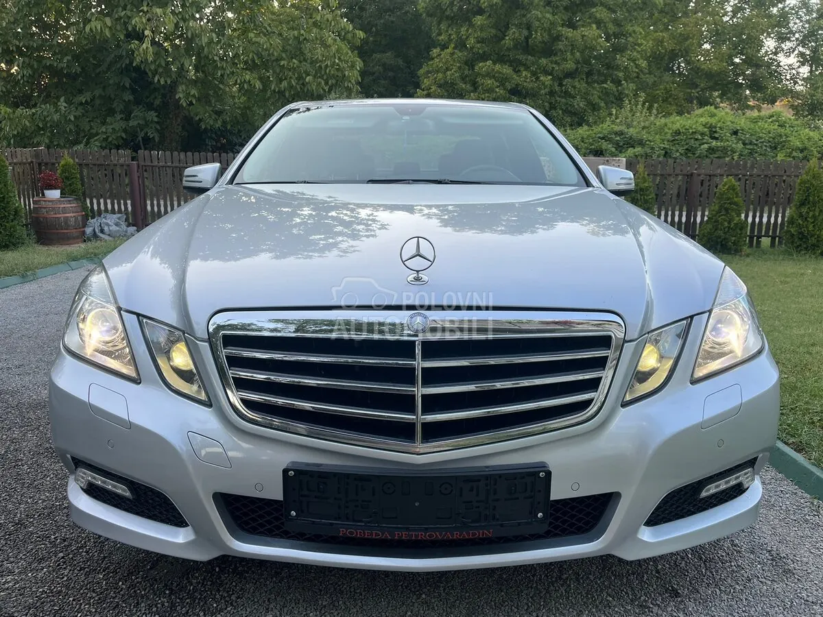 Mercedes-Benz E 250 2010 photo 3