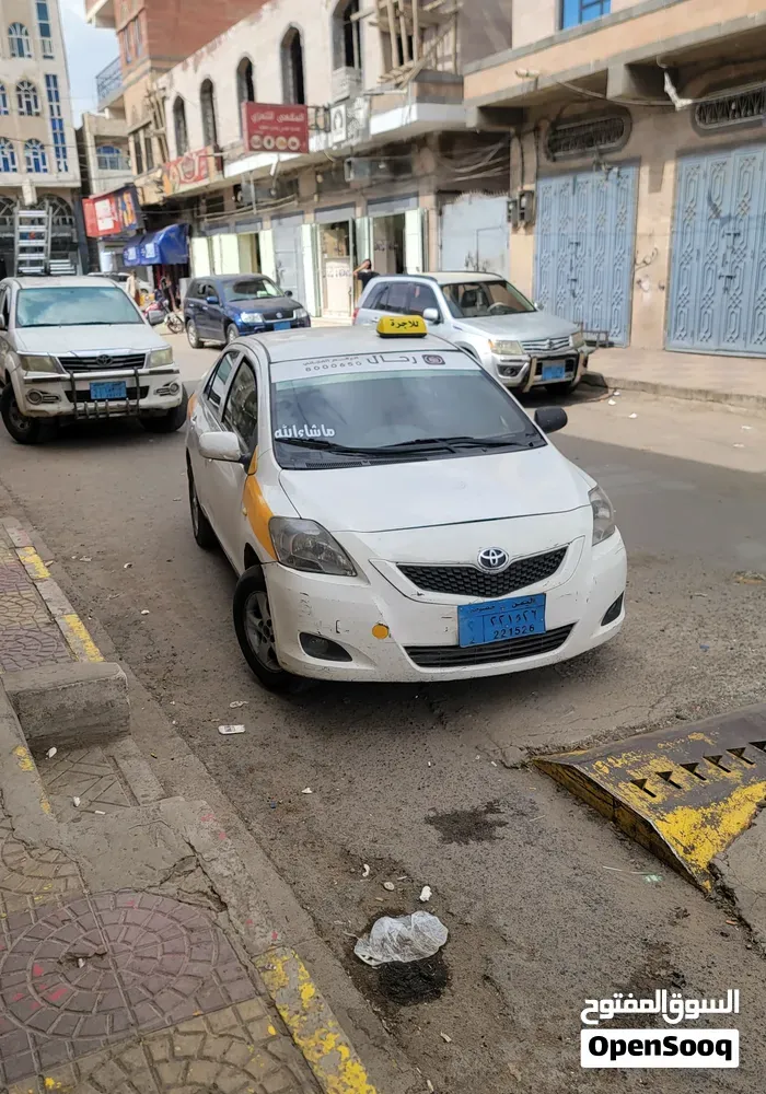 Toyota Yaris 2009 photo 4