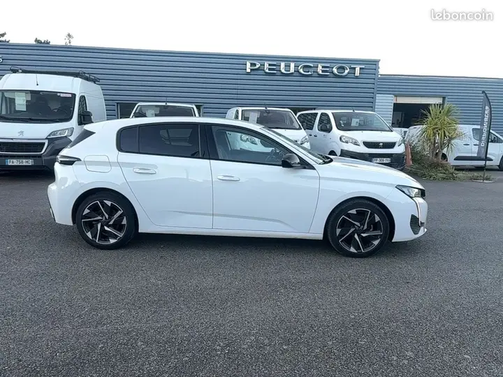 Peugeot 308 2023 photo 4