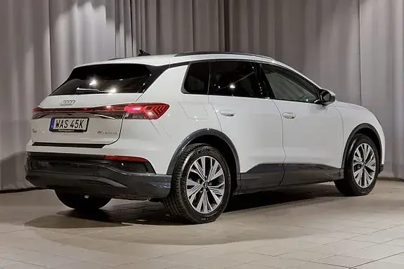 Audi Q4 E-Tron 2023 photo 4