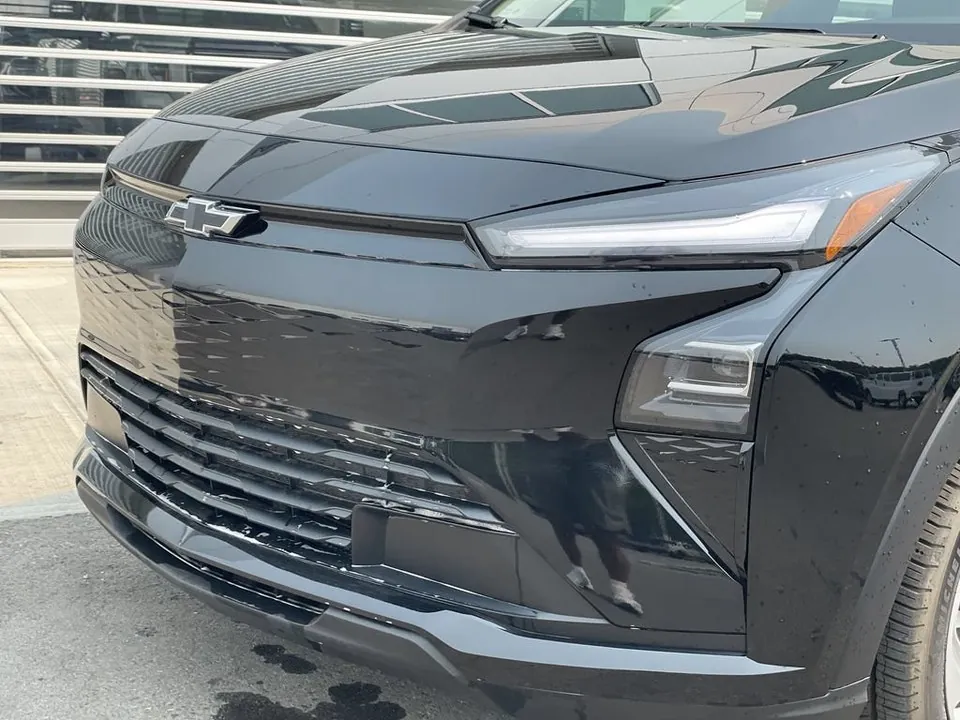 Chevrolet Bolt 2027 photo 3