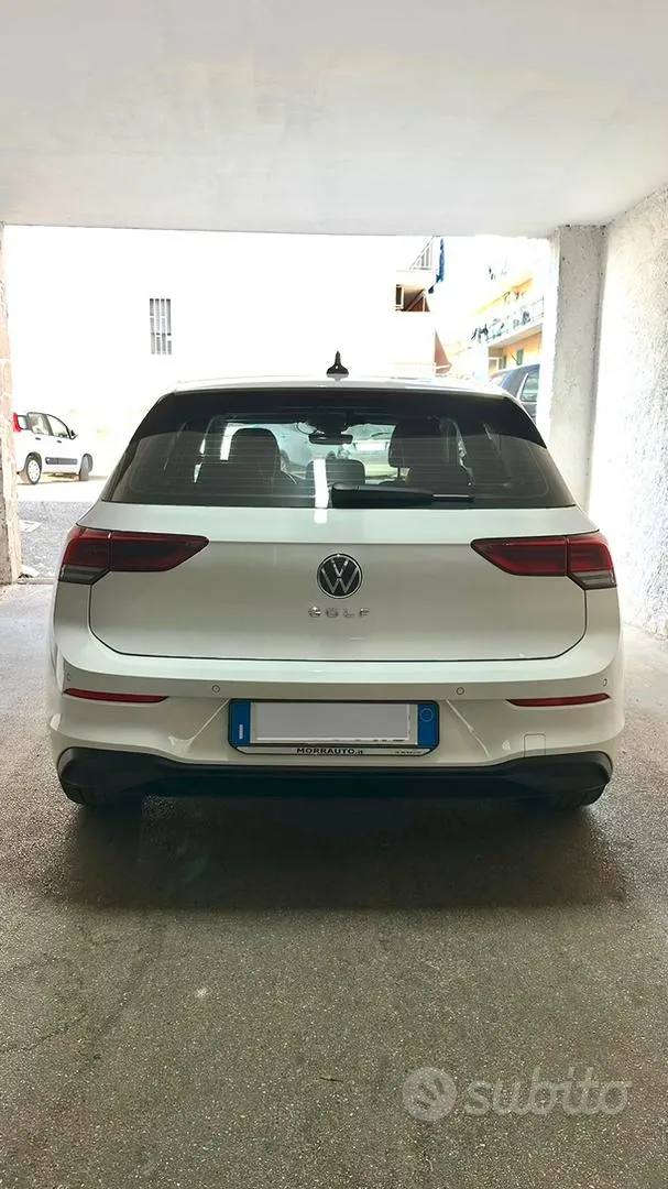 Volkswagen Golf 2022 photo 3