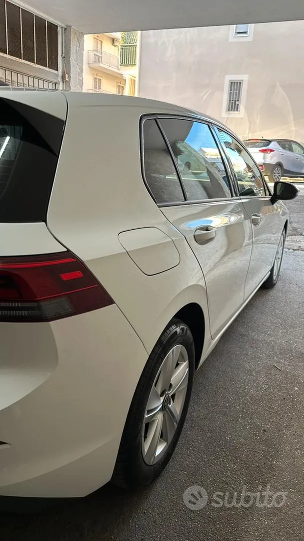 Volkswagen Golf 2022 photo 4