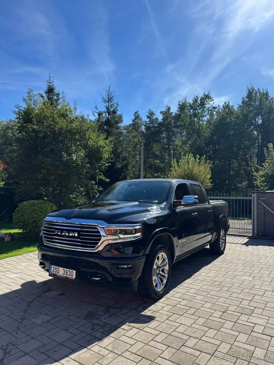 Dodge Ram 1500 Longhorn 2024 photo 2