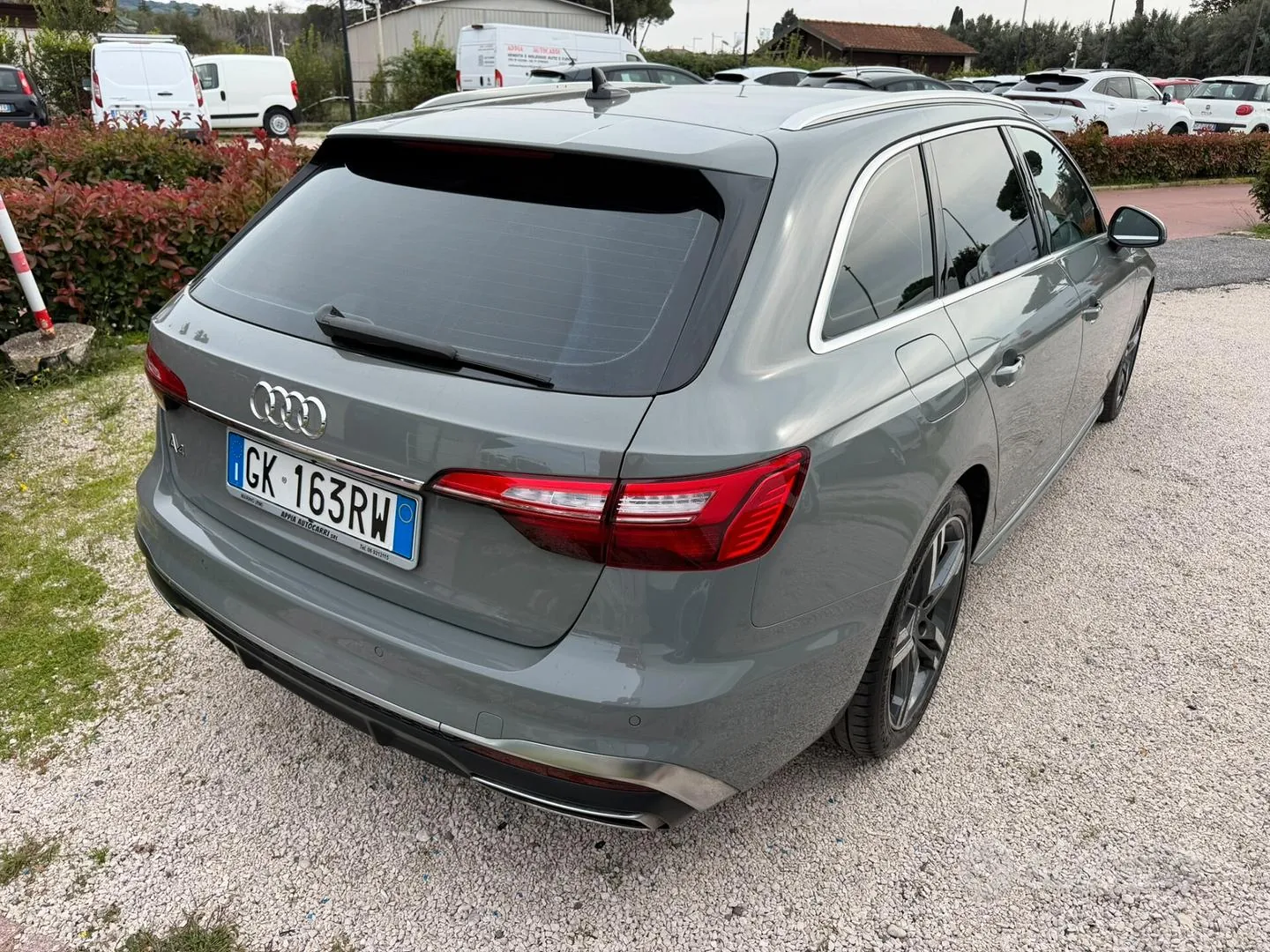 Audi A4 Avant 2022 photo 3