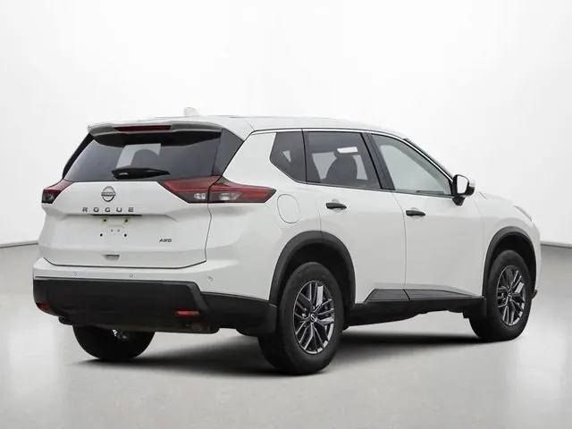 Nissan Rogue 2024 photo 3