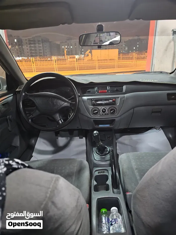 Mitsubishi Lancer 2005 photo 2