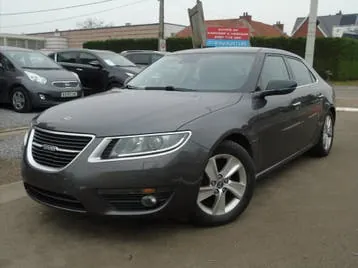 Saab 9-5 2010 photo 2