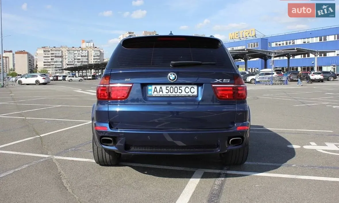 BMW X5 2012 photo 2