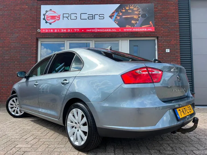 Seat Toledo 2013 photo 2