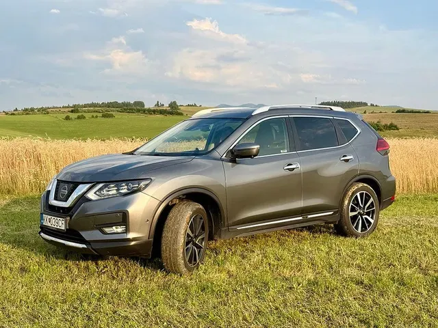 Nissan X-Trail 2018 photo 2