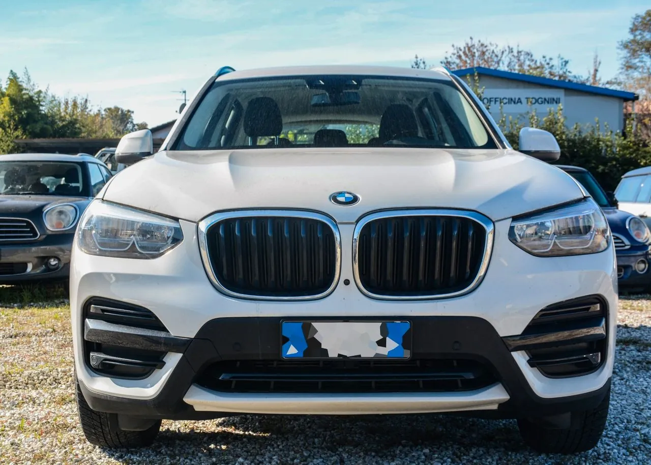 BMW X3 2019 photo 2