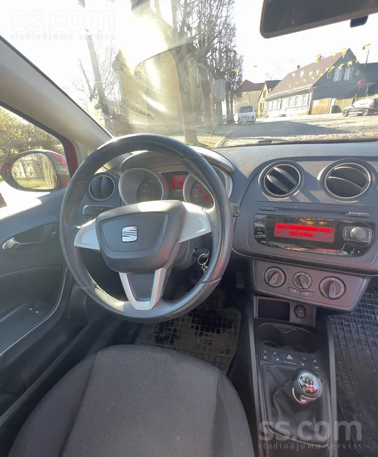 Seat Ibiza 2009 photo 4