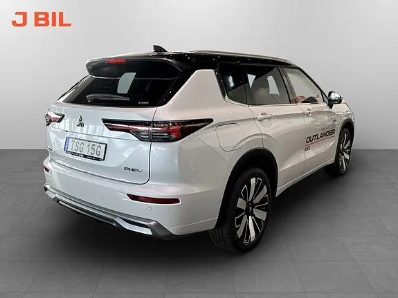 Mitsubishi Outlander 2025 photo 2
