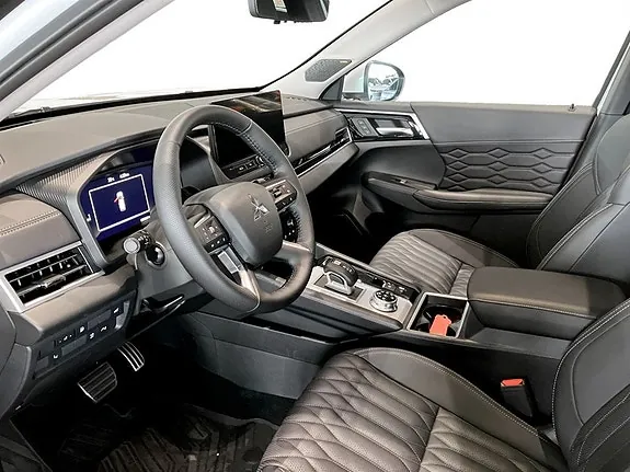 Mitsubishi Outlander 2025 photo 3