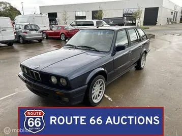 BMW 320I