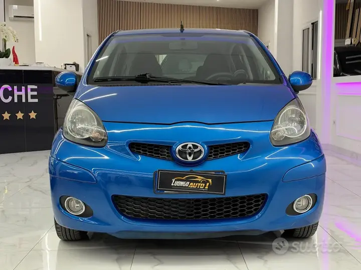 Toyota Aygo 2010 photo 2