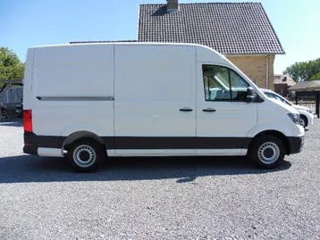 Volkswagen Crafter 2026 photo 2