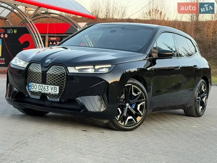 BMW Ix