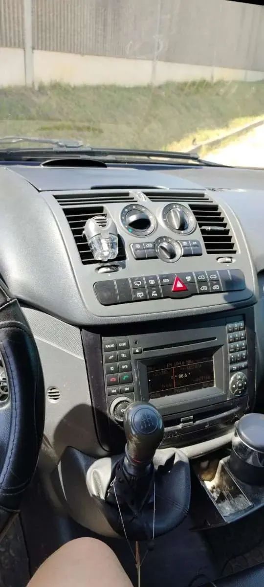 Mercedes-Benz Vito 2012 photo 3