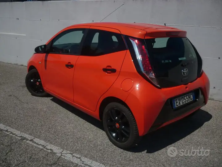 Toyota Aygo 2014 photo 3
