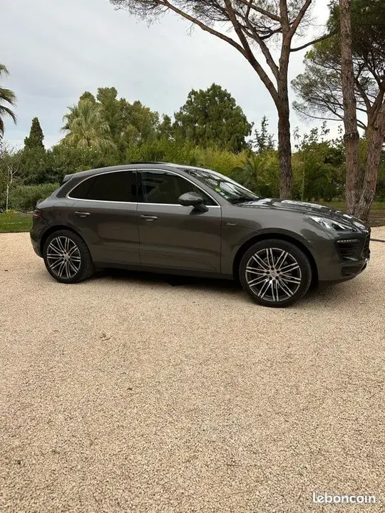 Porsche Macan 2014 photo 2