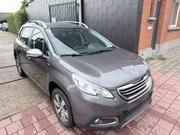 Peugeot 2008 2016 photo 2