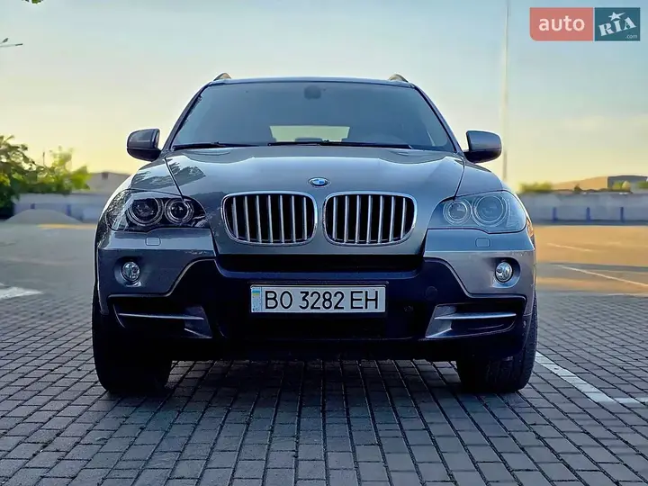 BMW X5 2008 photo 2