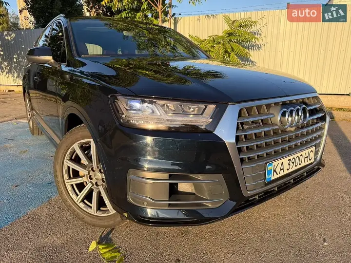 Audi Q7