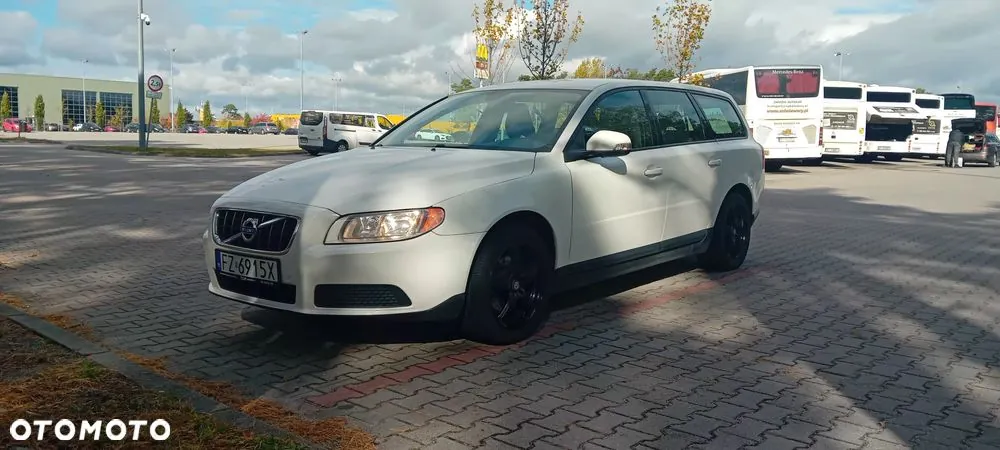 Volvo V70 2009 photo 3