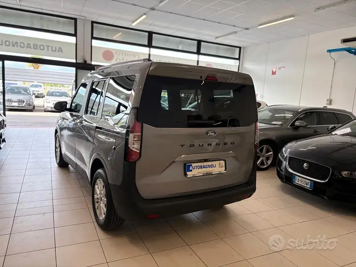 Ford Tourneo Courier 2026 photo 4