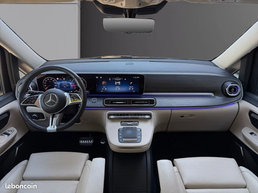 Mercedes-Benz V-Class 2025 photo 2