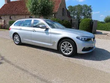 BMW 520I