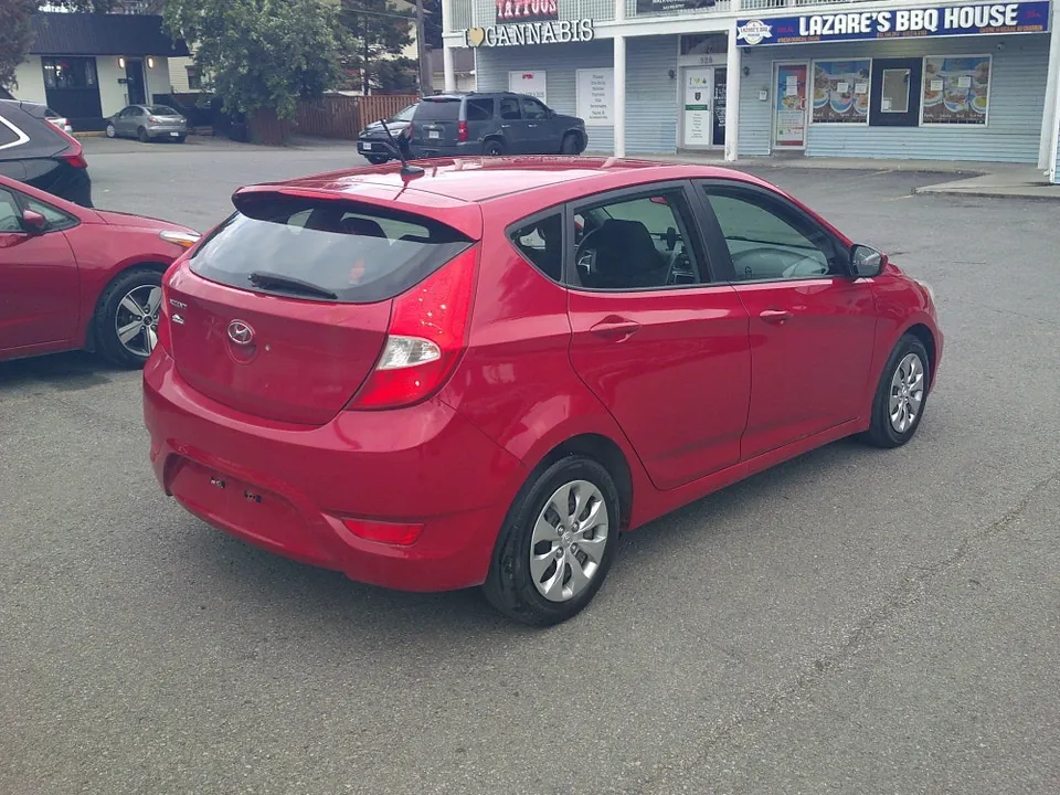 Hyundai Accent 2017 photo 5