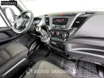 Iveco Daily 2024 photo 3