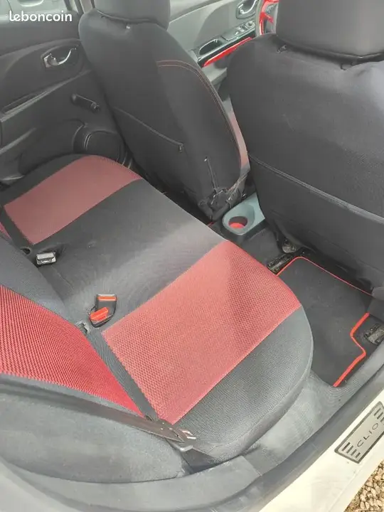 Renault Clio 2013 photo 5