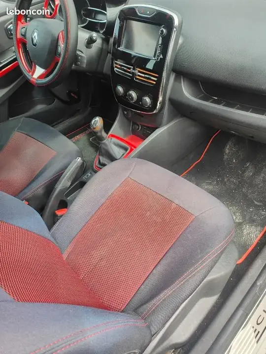 Renault Clio 2013 photo 4