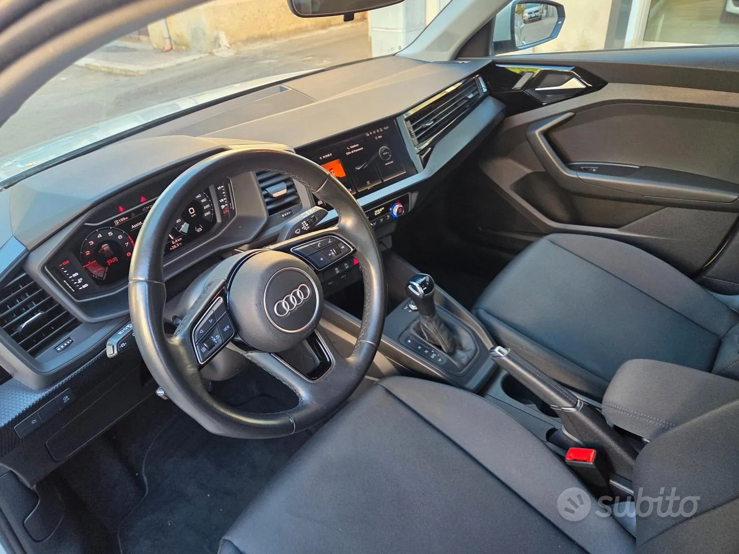 Audi A1 2024 photo 4
