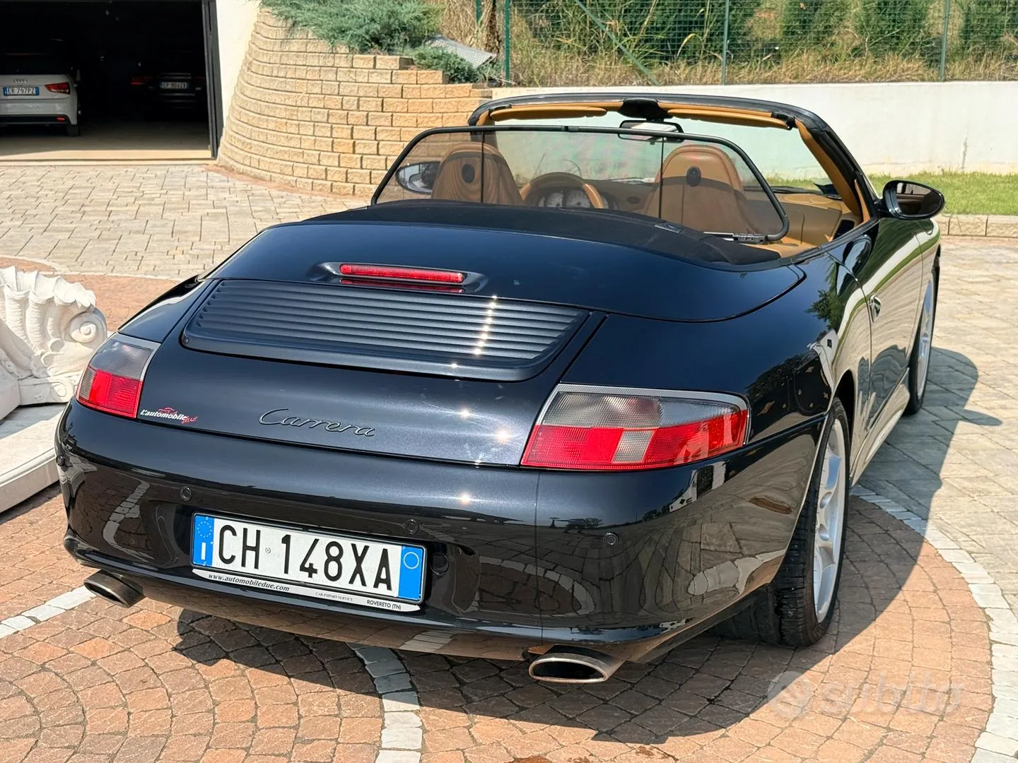 Porsche 911 2002 photo 2