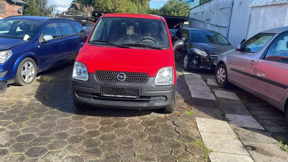 Opel Agila