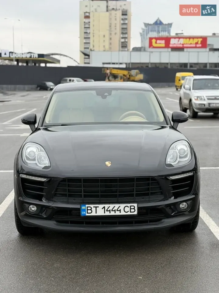 Porsche Macan 2015 photo 2