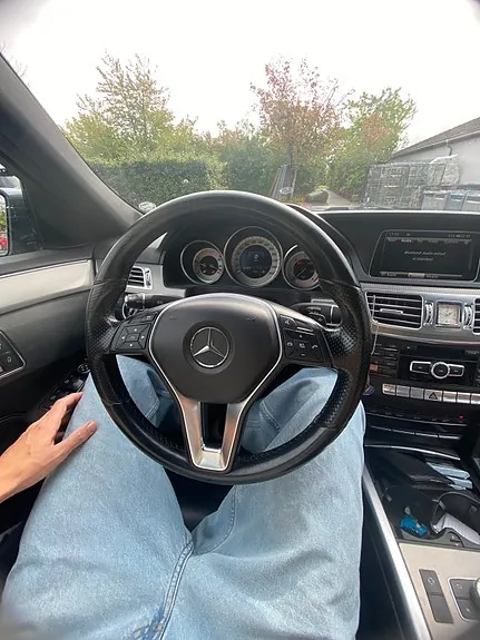 Mercedes-Benz E220 2014 photo 2