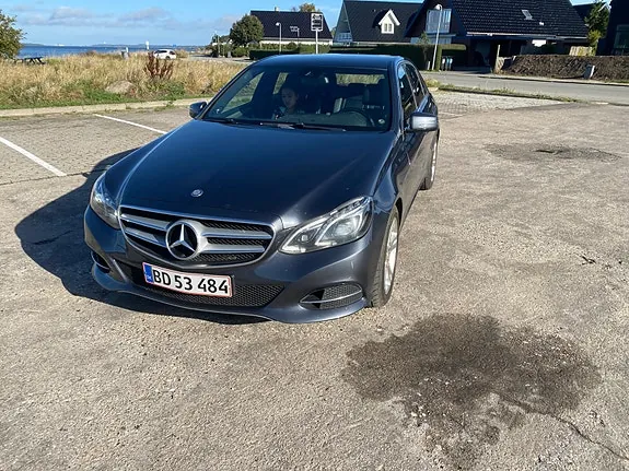 Mercedes-Benz E220 2014 photo 4