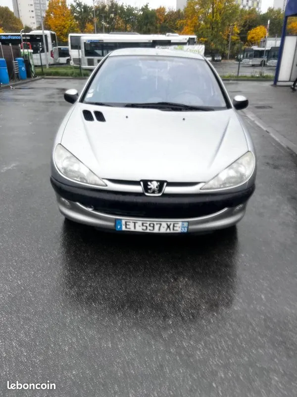 Peugeot 206