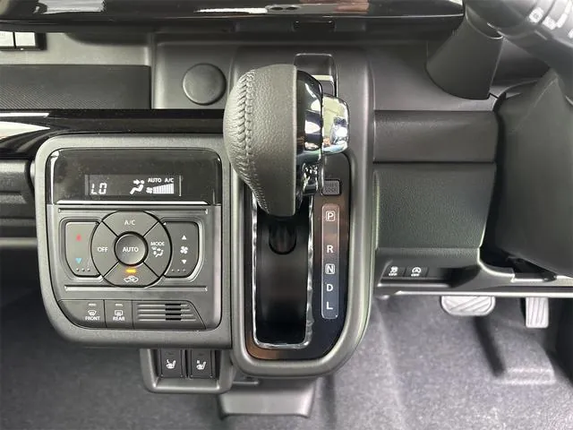 Suzuki Spacia 2025 photo 4