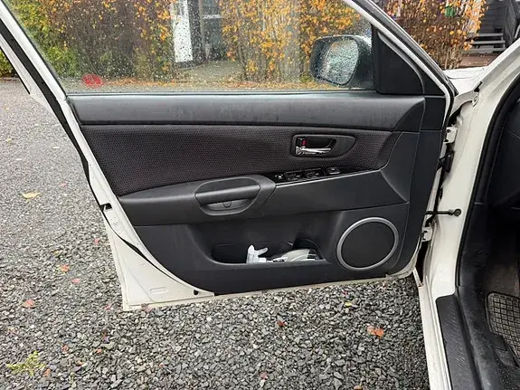 Mazda 3 2009 photo 5